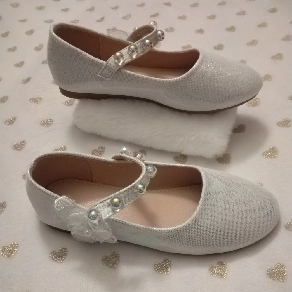 10/$40 *NWOT* SHEIN Girl's Dress Shoes with Pearl Accents